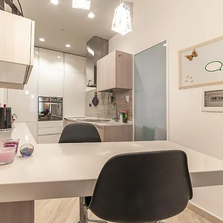 Il Nido Di - Ospedale Gemelli & Garden شقة